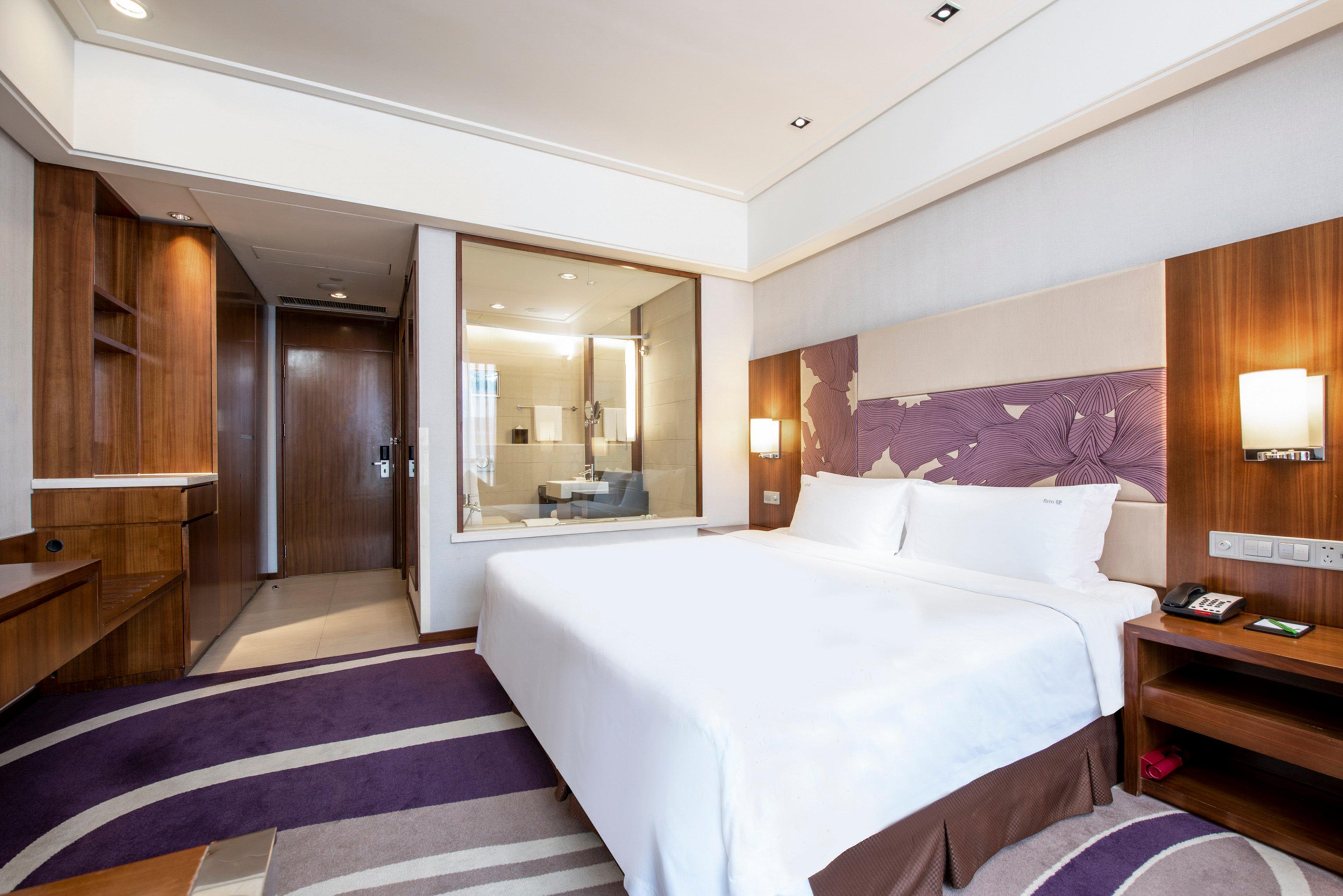 Holiday Inn Qingdao City Center By Ihg - May 4Th Square Exterior foto