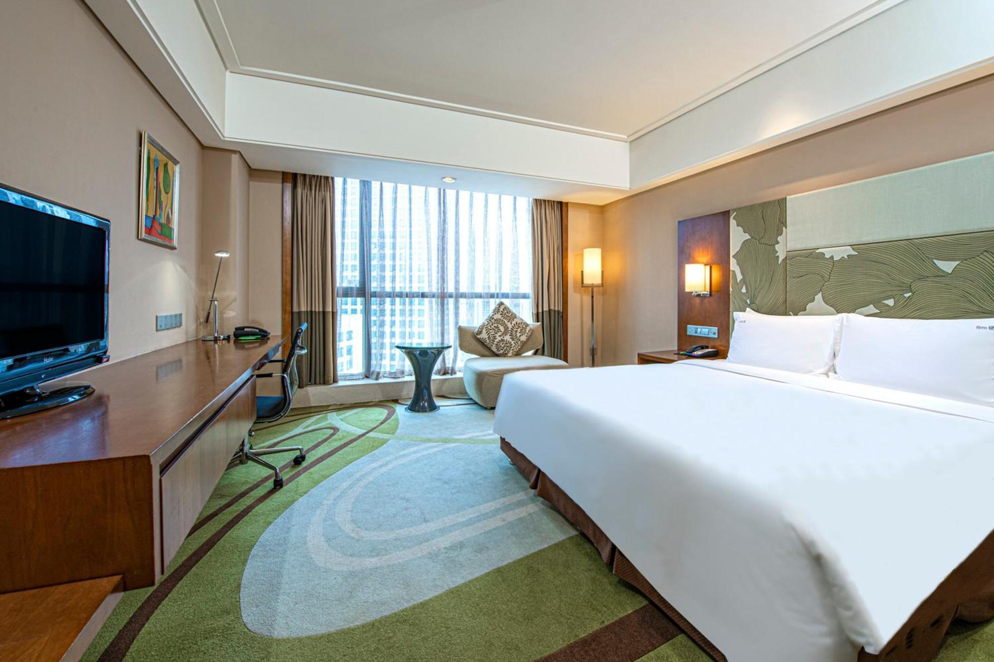 Holiday Inn Qingdao City Center By Ihg - May 4Th Square Exterior foto